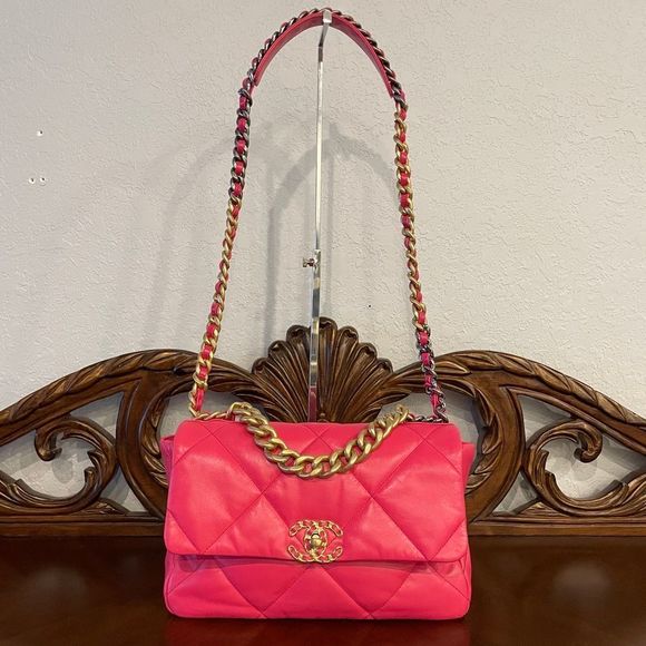 Chanel 19 Flap Large Neon Pink Chain Bag Handbag Shoulder CC Quilted - Picture 3 of 17